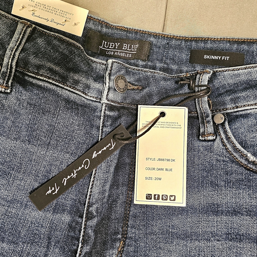 Judy Blue Skinny Fit Jeans - Dark Blue